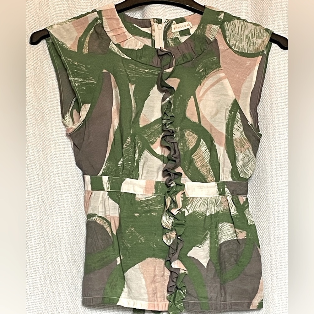 Tulle abstract print top with ruffle detail
